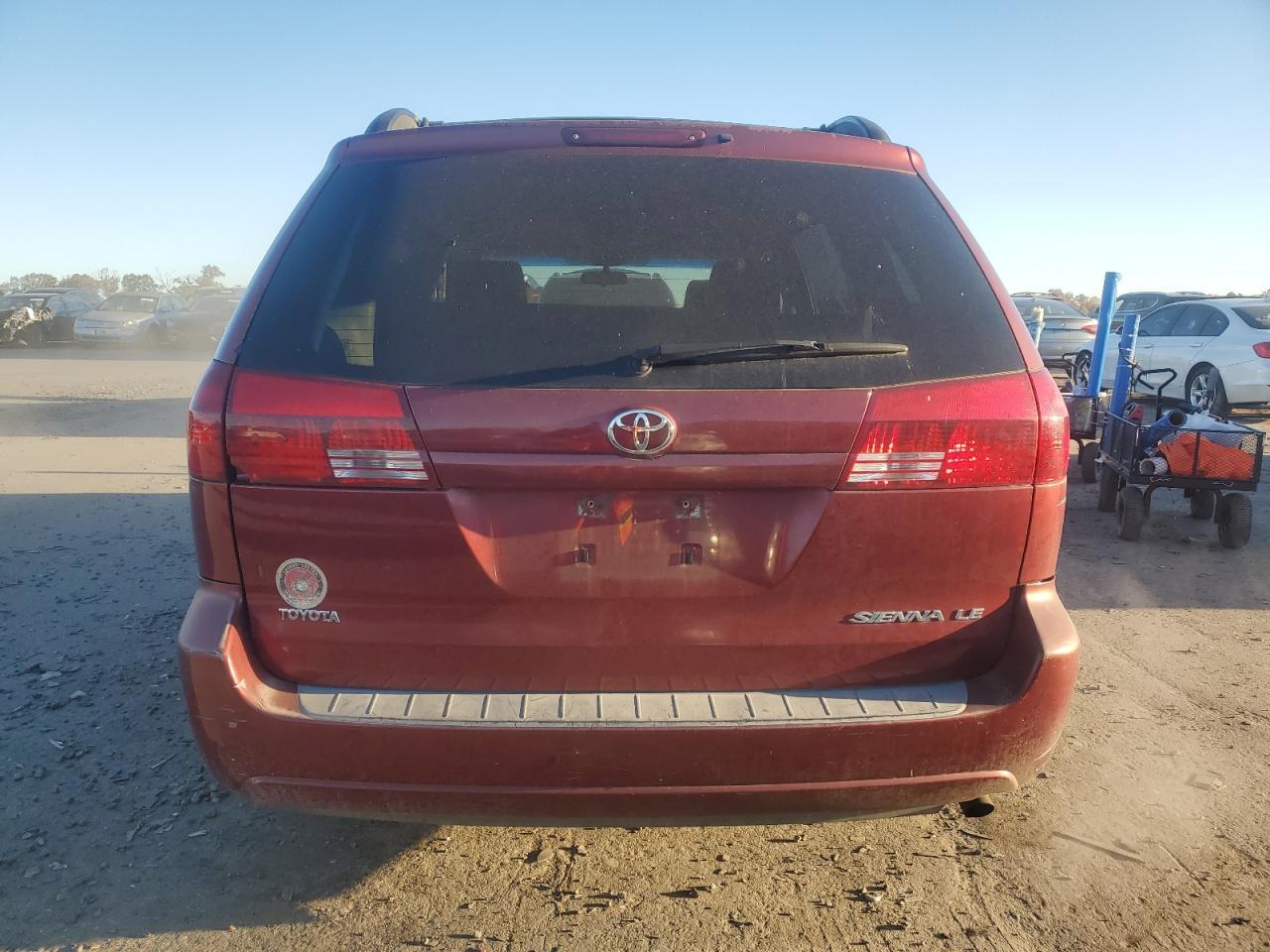 2005 TOYOTA SIENNA