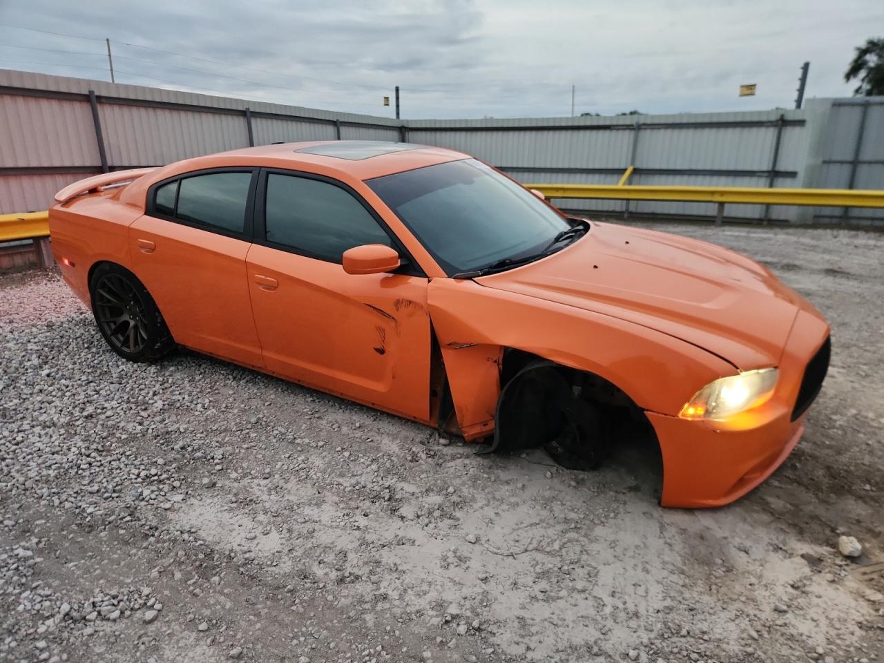 2014 DODGE CHARGER