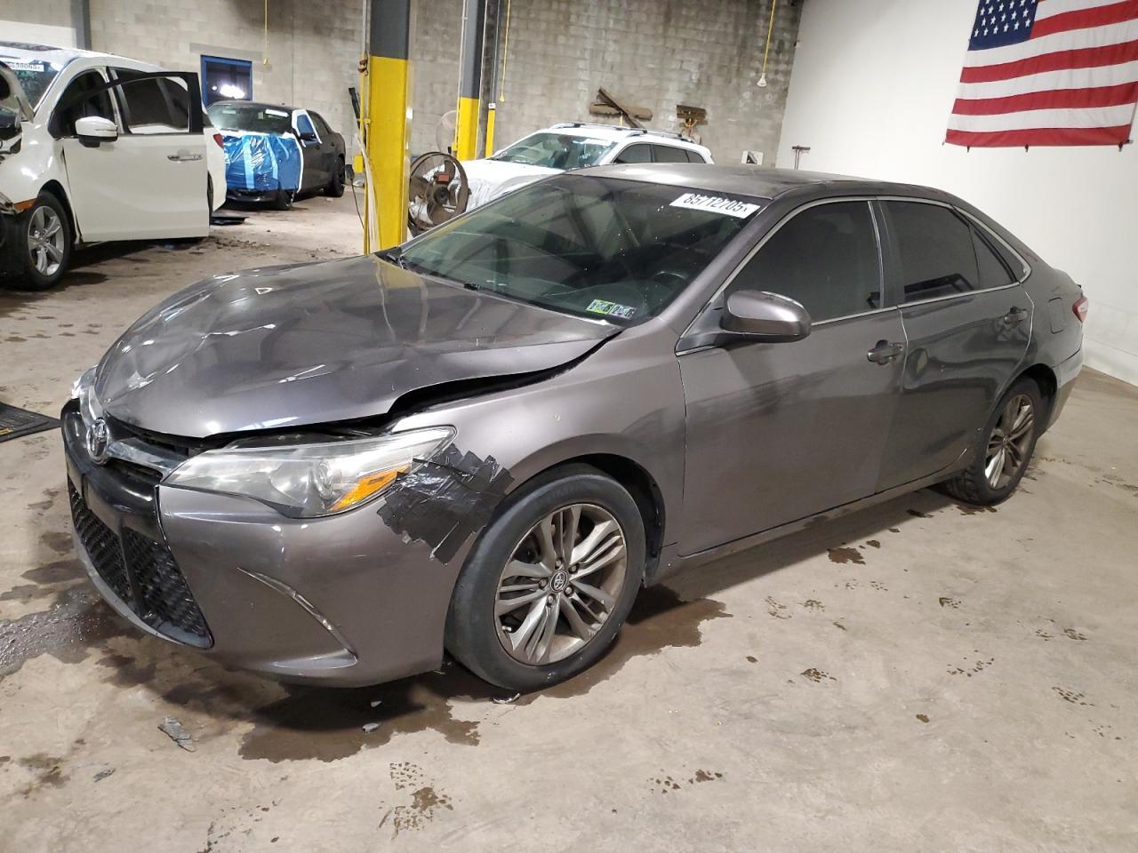 2015 TOYOTA CAMRY