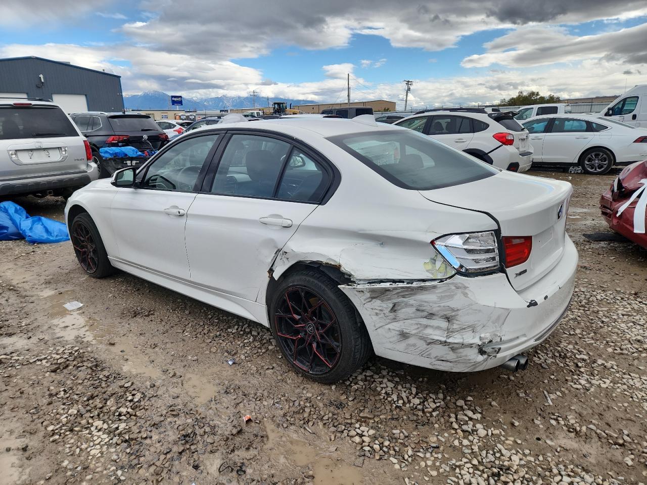 2013 BMW 3 SERIES