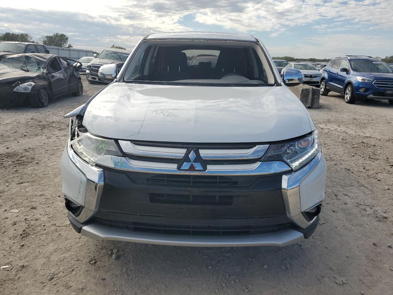 2017 MITSUBISHI outlander