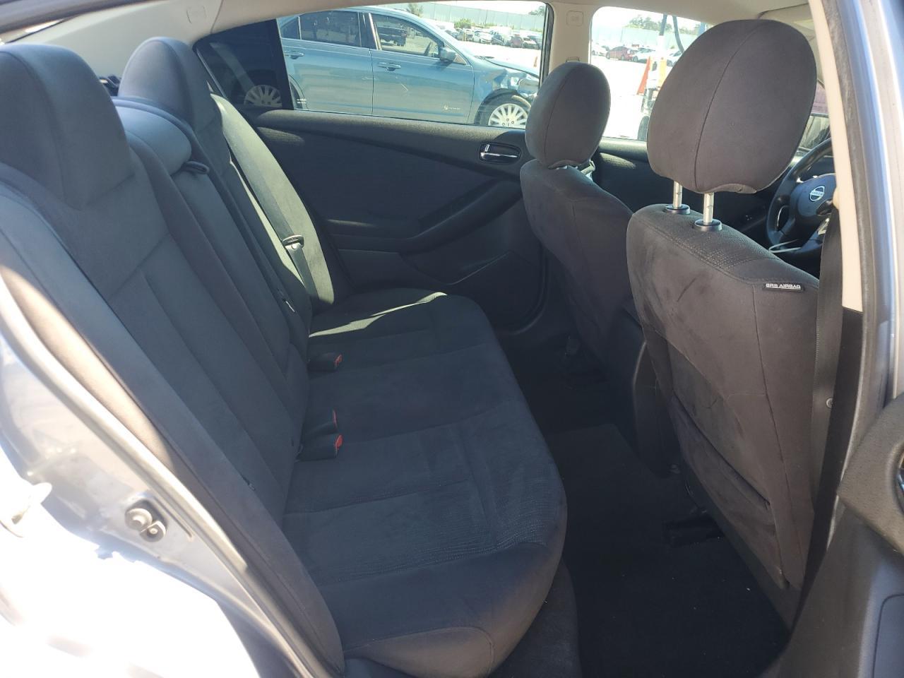 2012 NISSAN ALTIMA