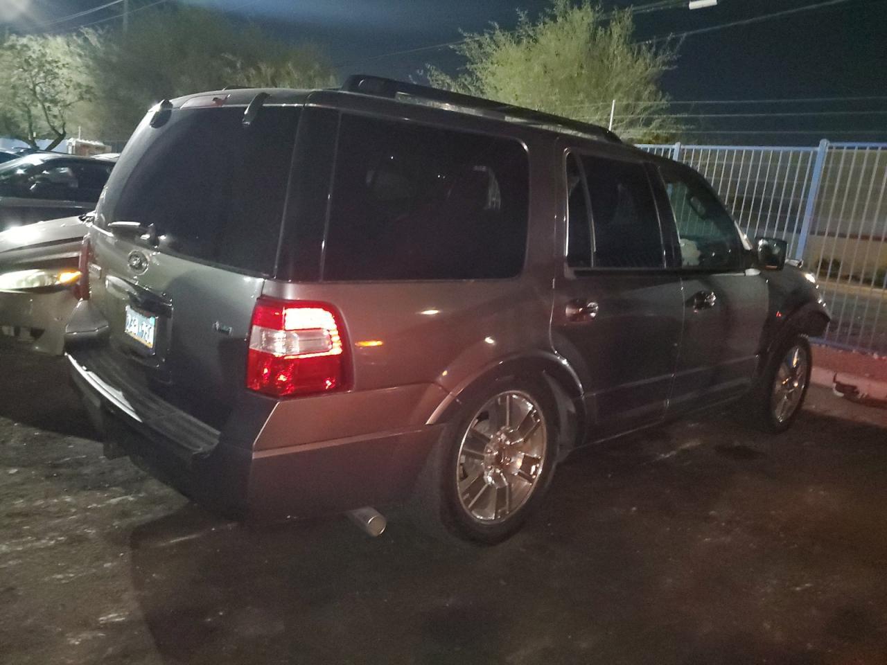 2010 FORD Expedition