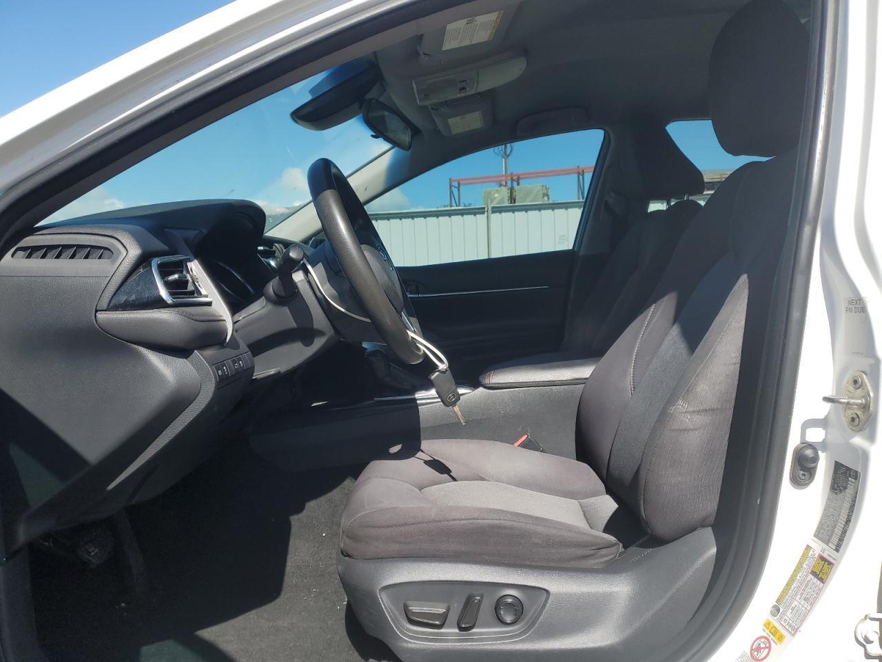 2018 TOYOTA CAMRY