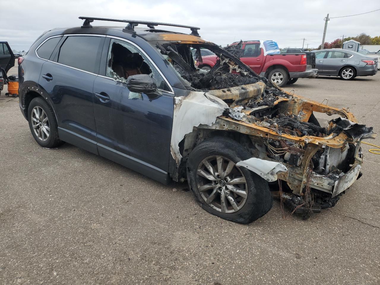 2016 MAZDA CX-9