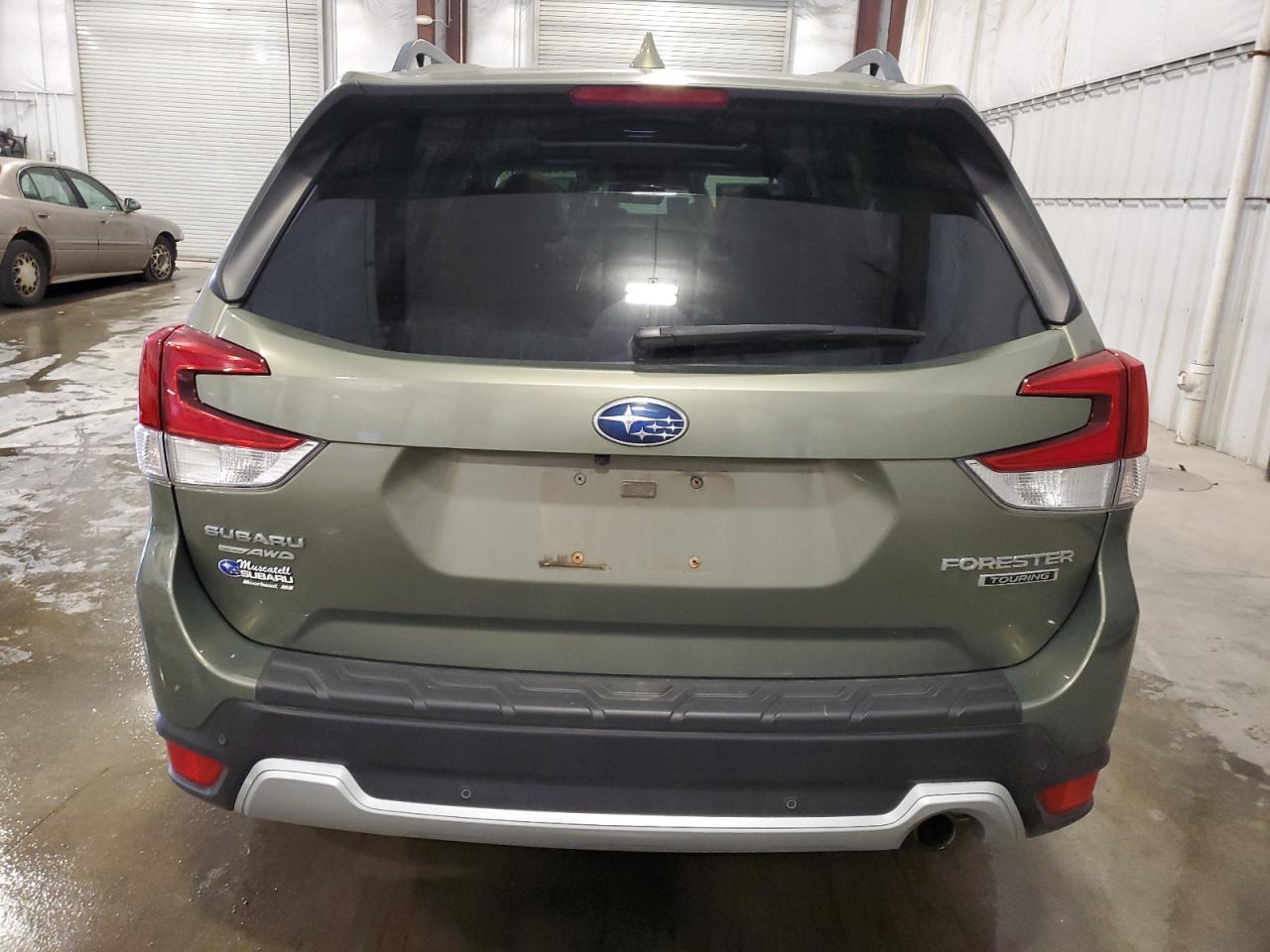 2019 SUBARU FORESTER