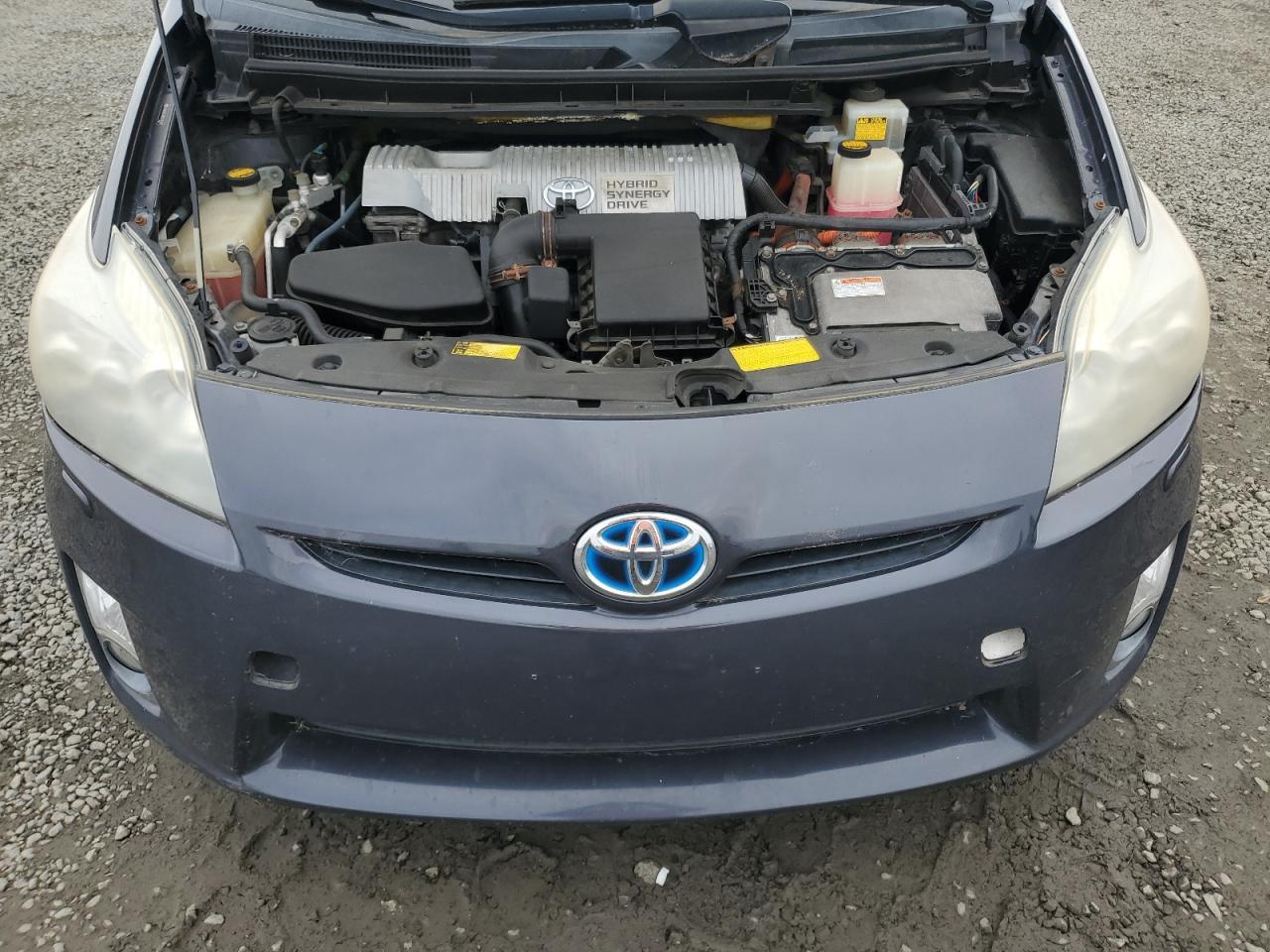 2011 TOYOTA PRIUS