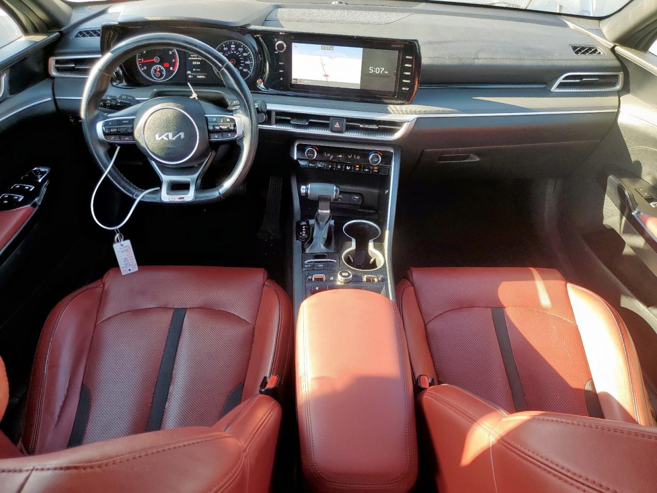 2022 KIA K5