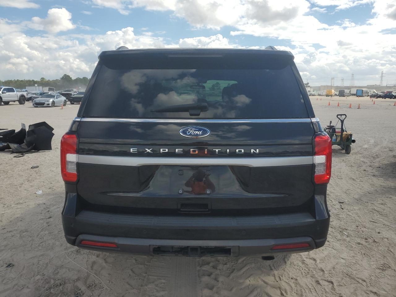 2023 FORD Expedition