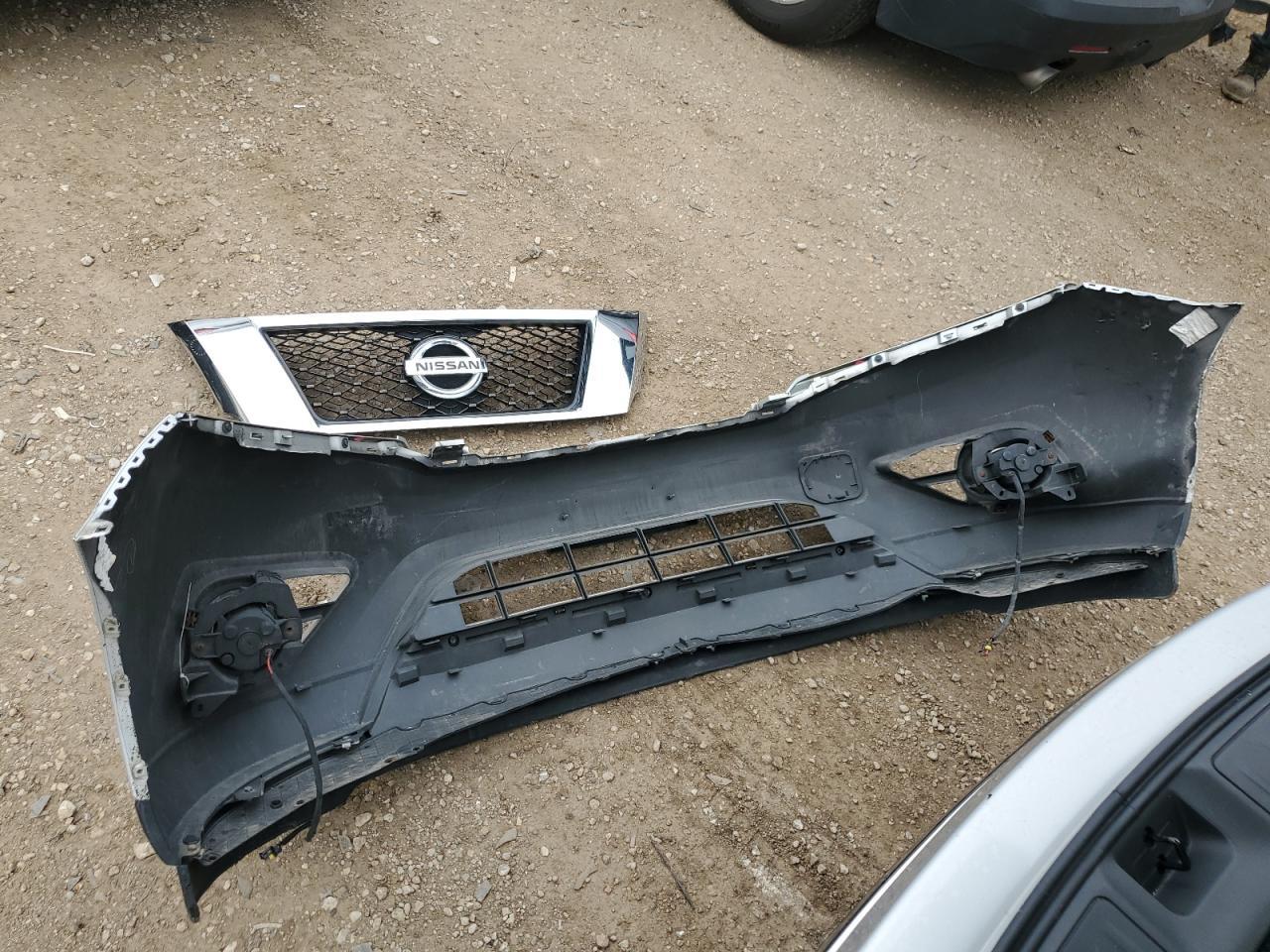2016 NISSAN PATHFINDER