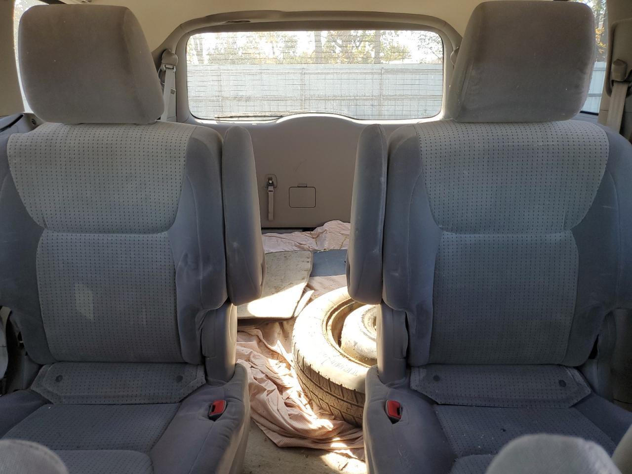 2009 TOYOTA SIENNA