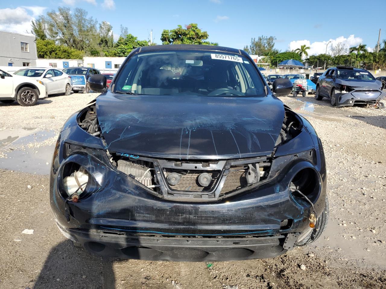 2012 NISSAN Juke