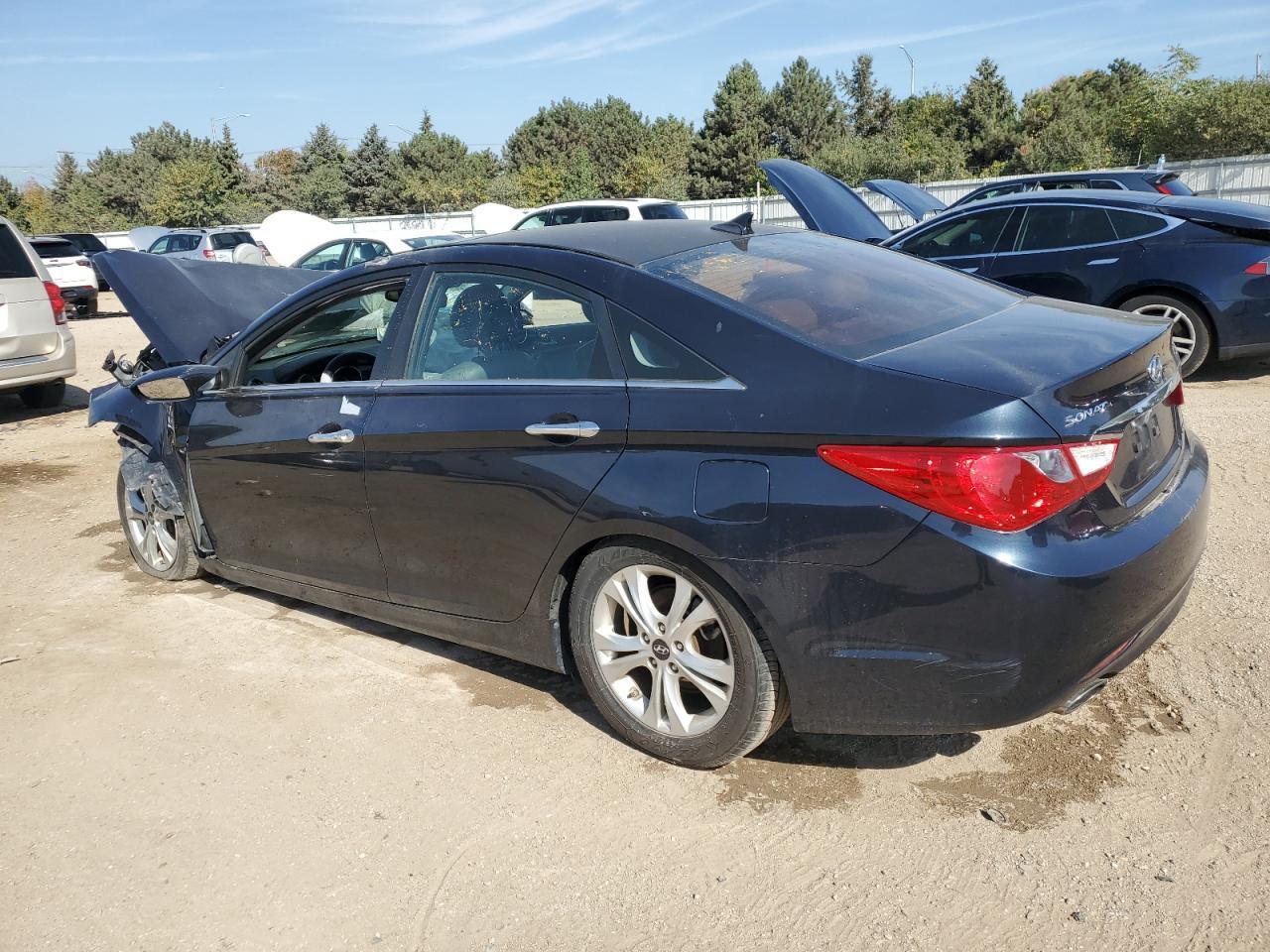 2011 HYUNDAI SONATA