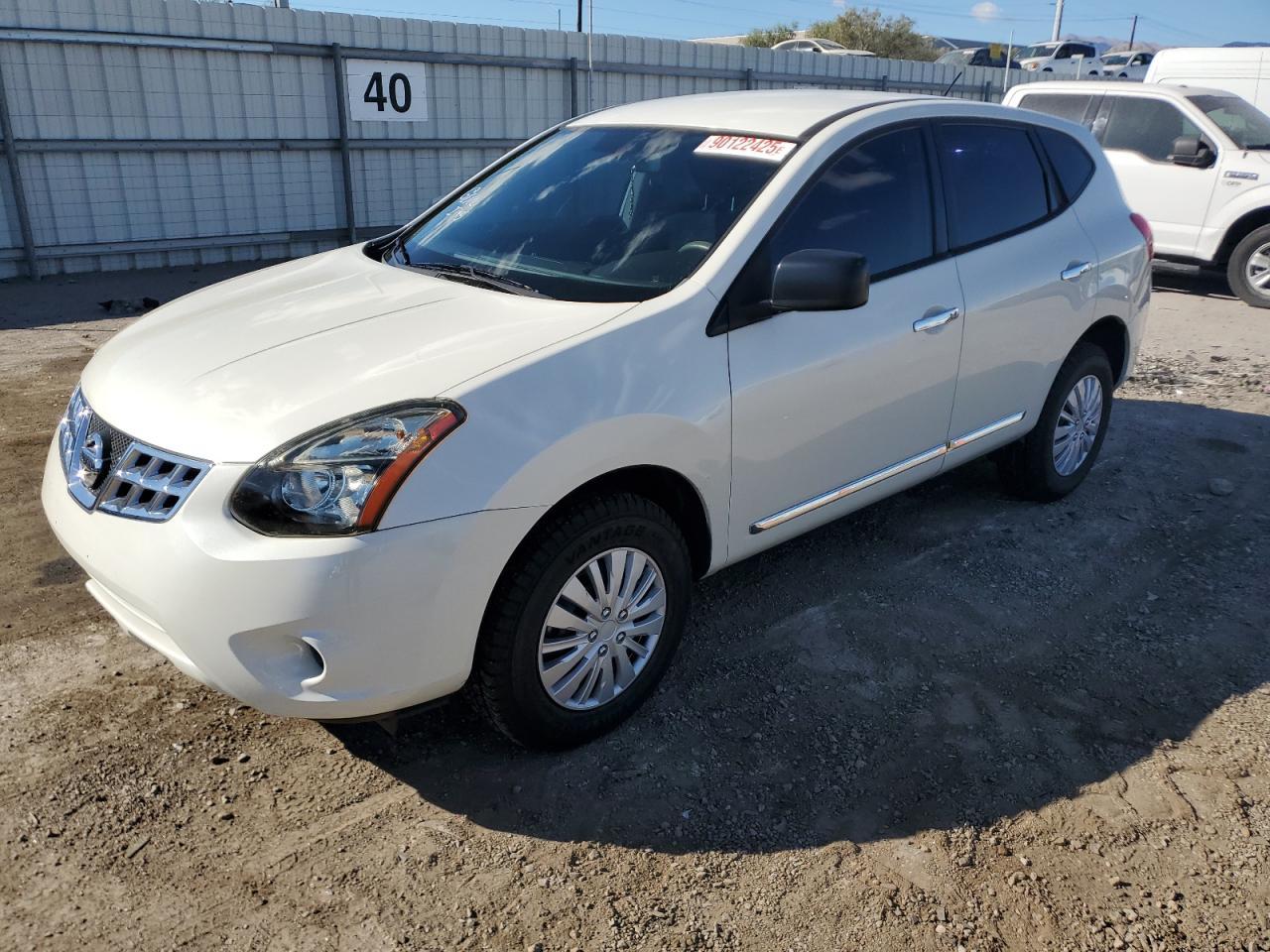 2015 NISSAN ROGUE