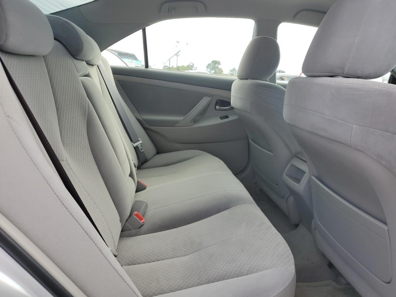 2009 TOYOTA CAMRY