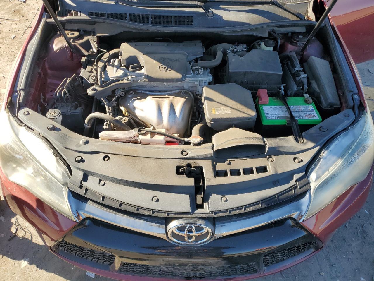 2016 TOYOTA CAMRY