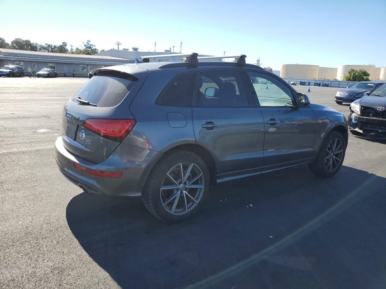 2017 AUDI Q5