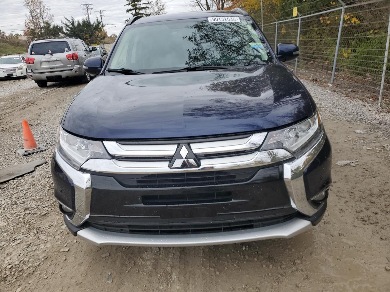 2016 MITSUBISHI outlander