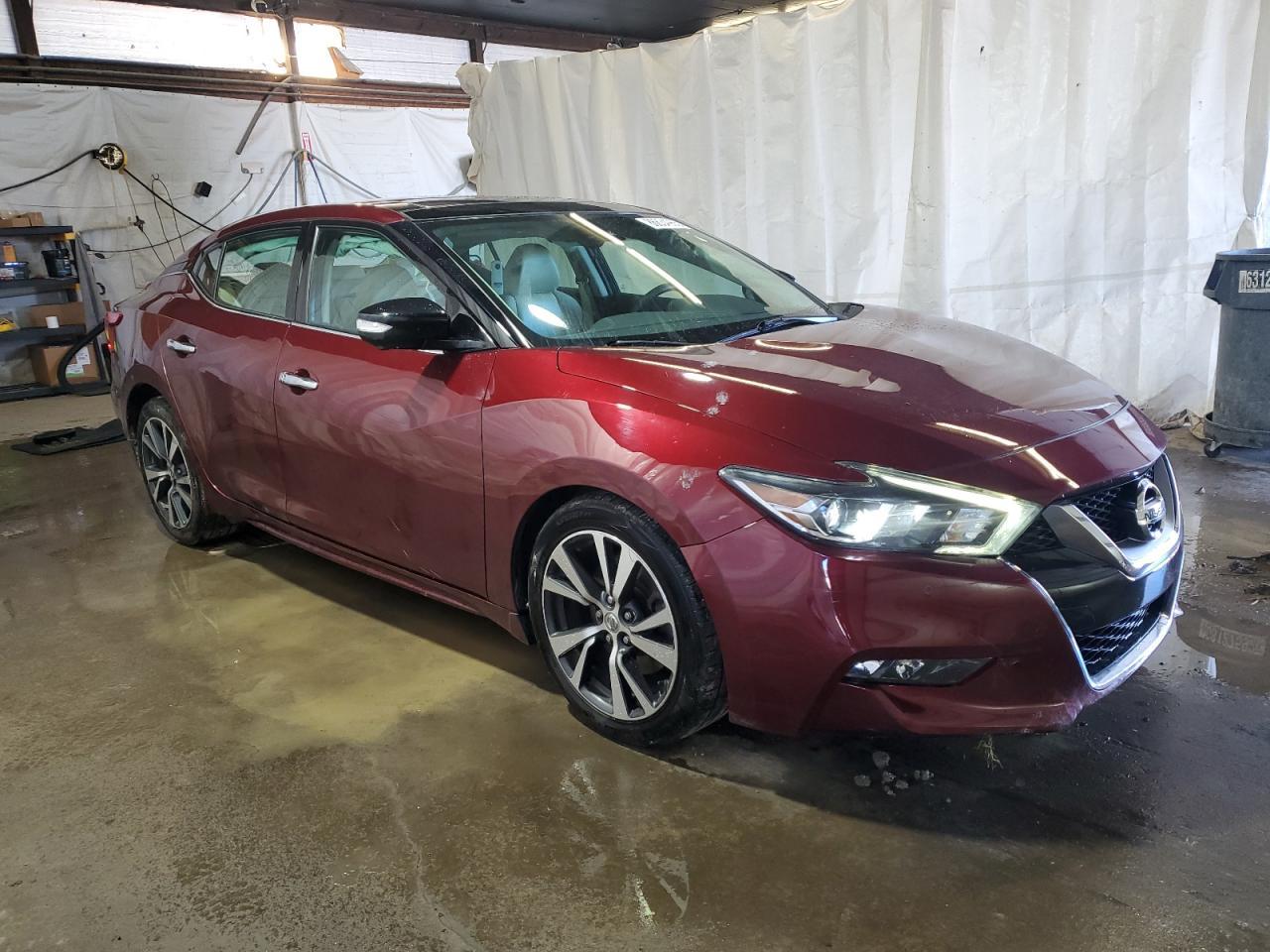 2016 NISSAN Maxima