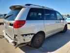 2005 TOYOTA SIENNA