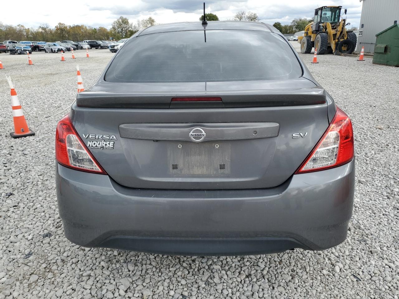 2019 NISSAN VERSA