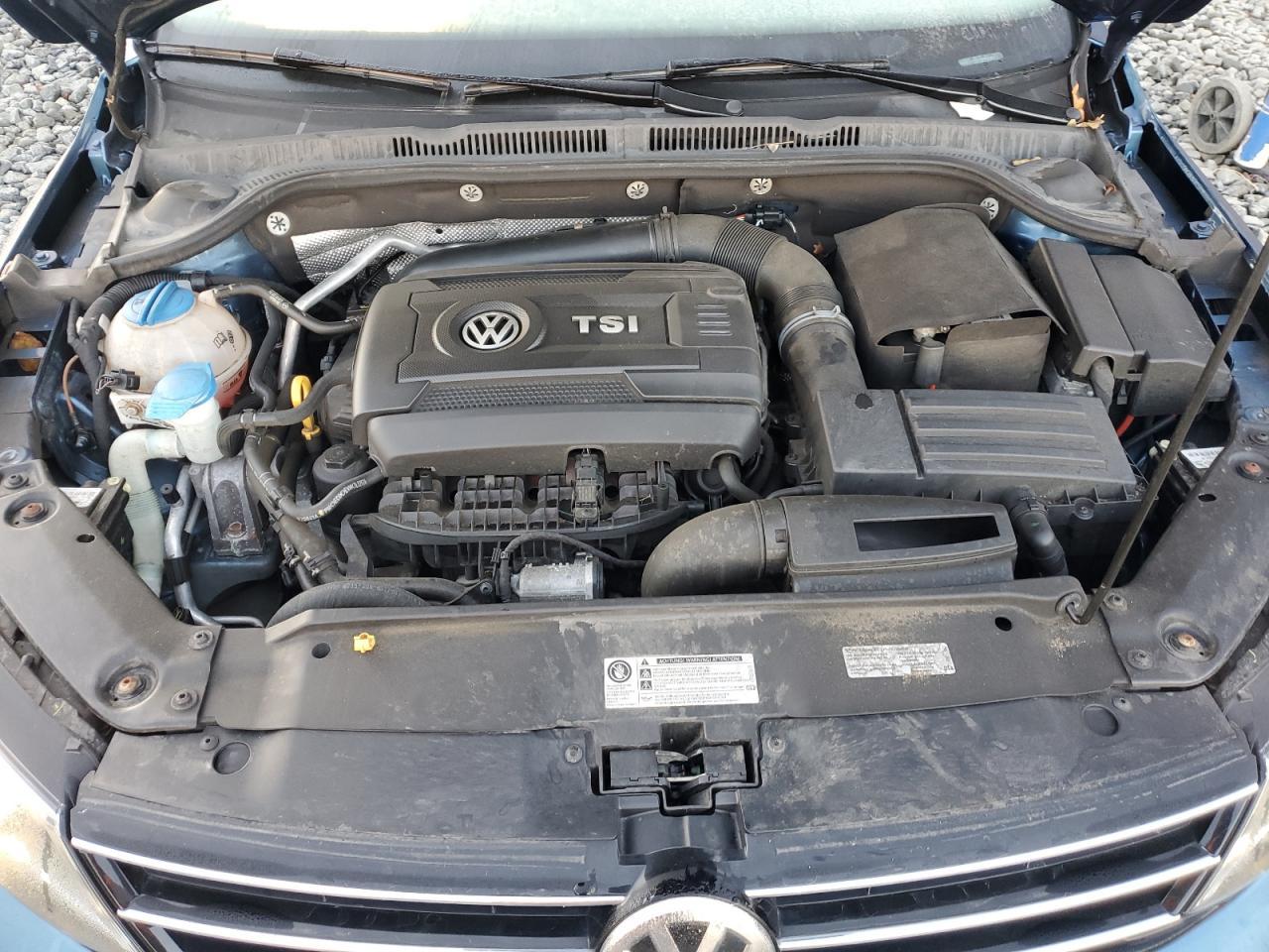 2016 VOLKSWAGEN JETTA