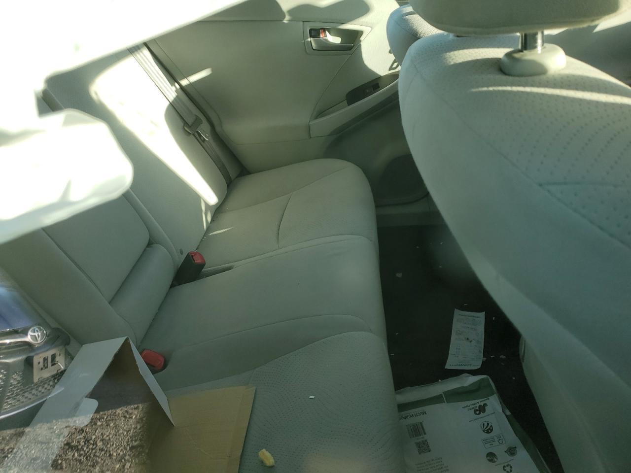 2013 TOYOTA PRIUS