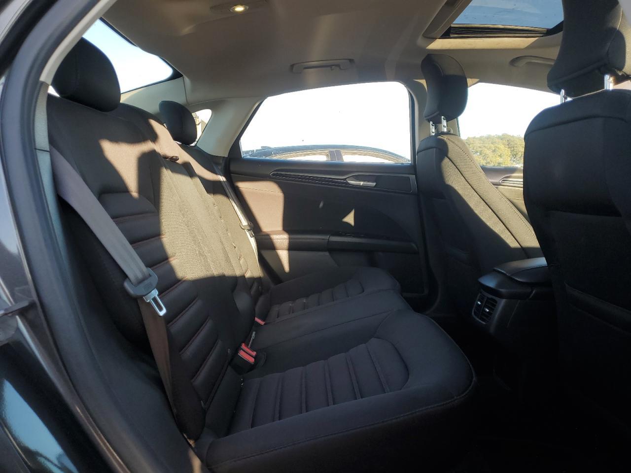 2016 FORD FUSION