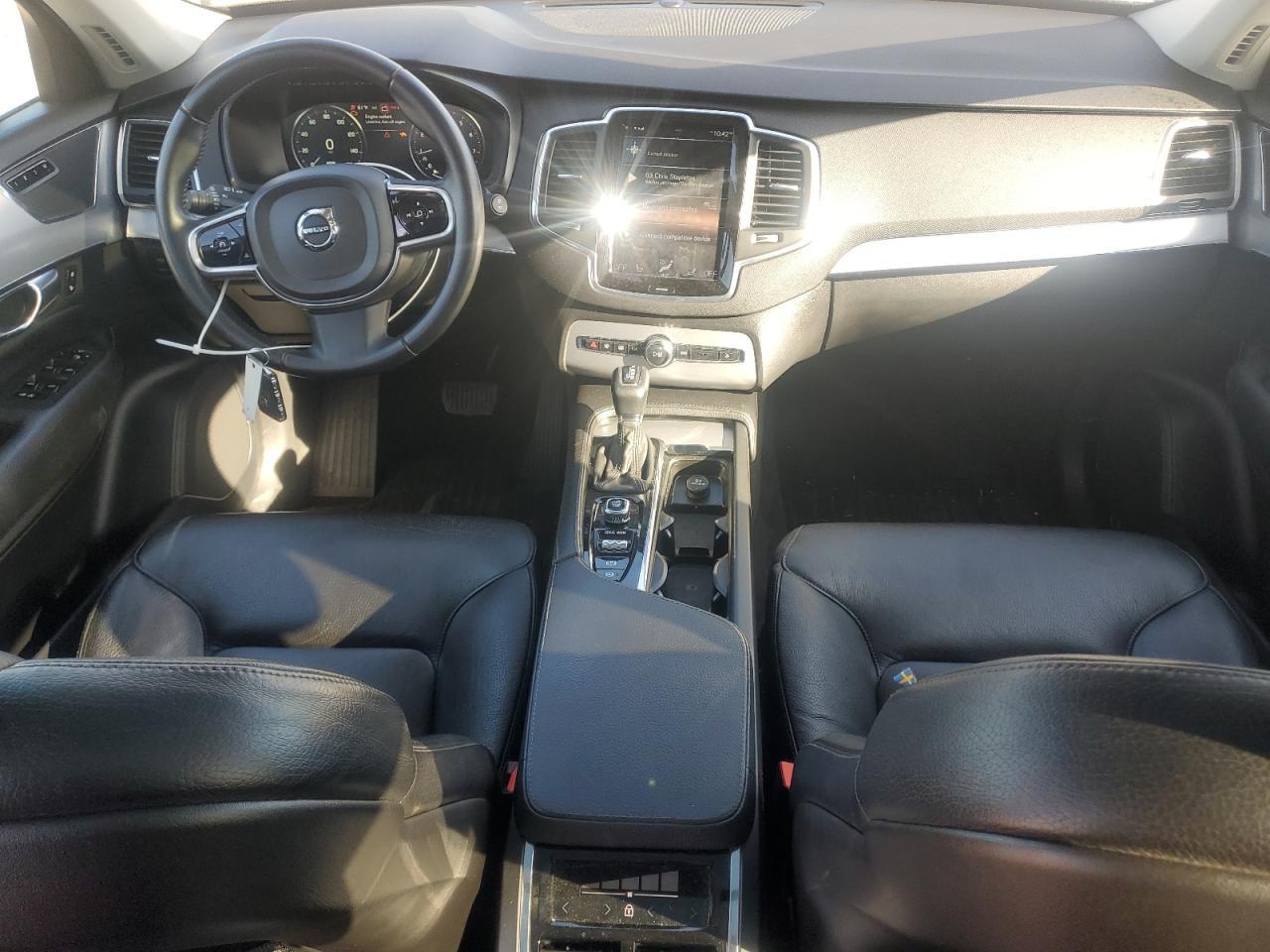 2018 VOLVO XC90