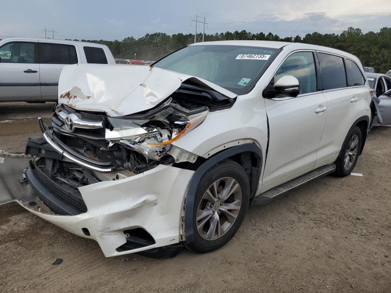 2015 TOYOTA HIGHLANDER