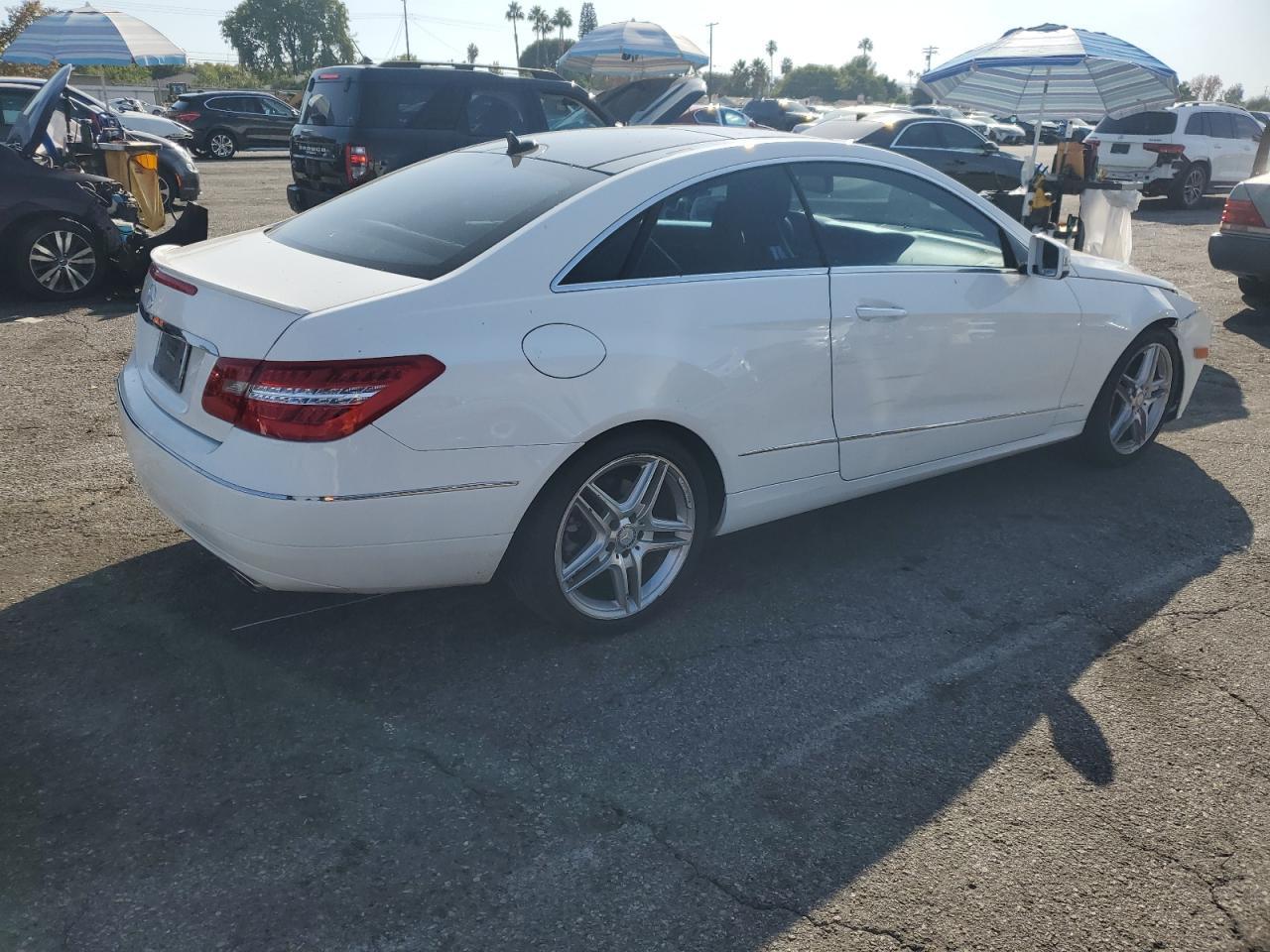 2013 MERCEDES-BENZ E-Class