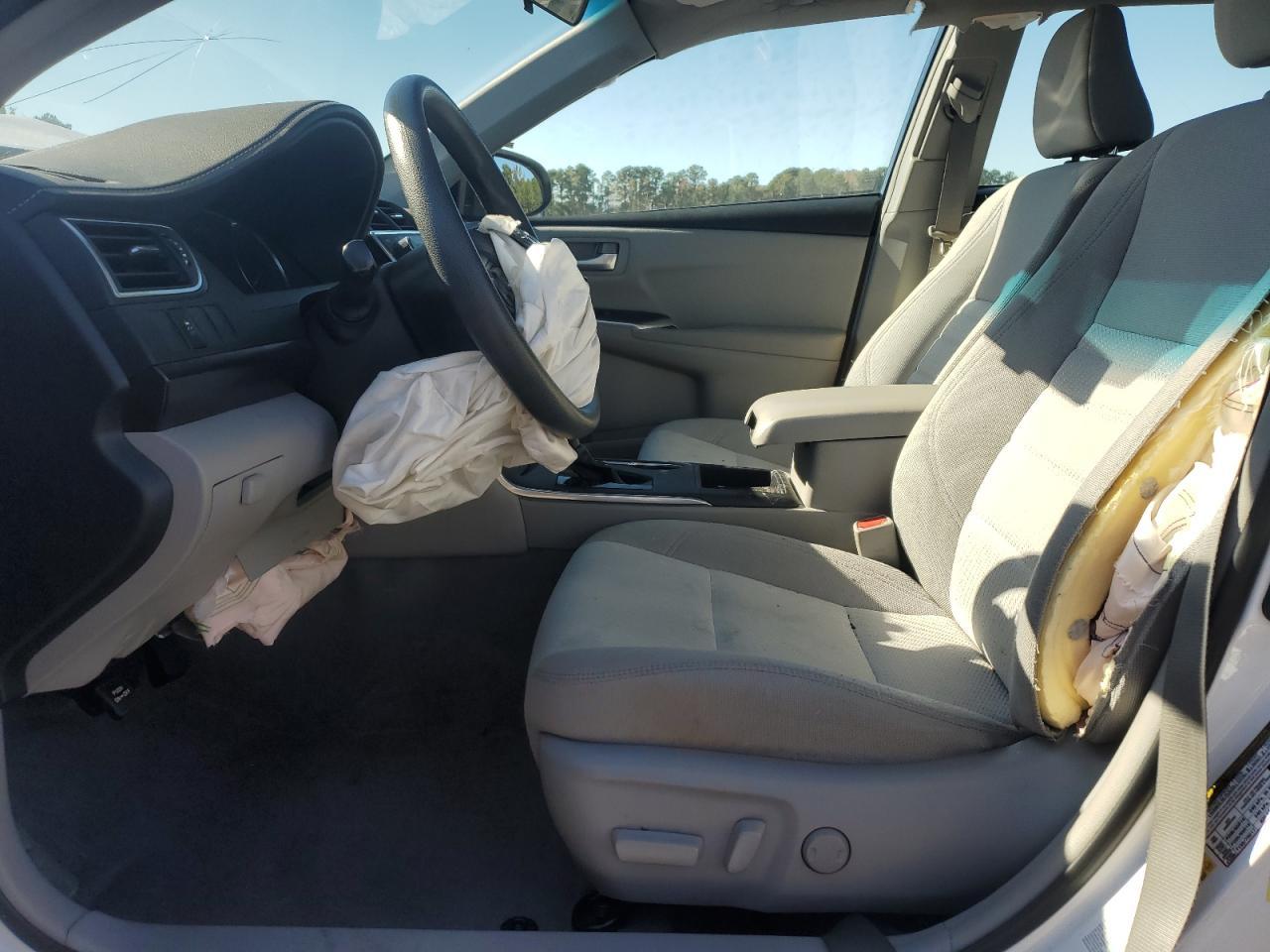 2017 TOYOTA CAMRY