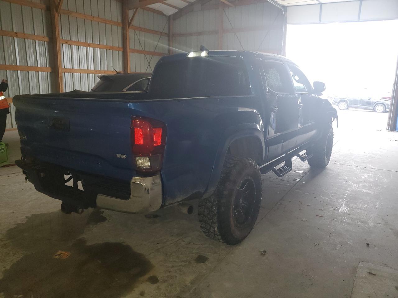 2018 TOYOTA TACOMA
