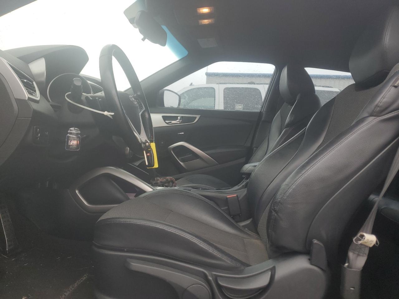2016 HYUNDAI VELOSTER