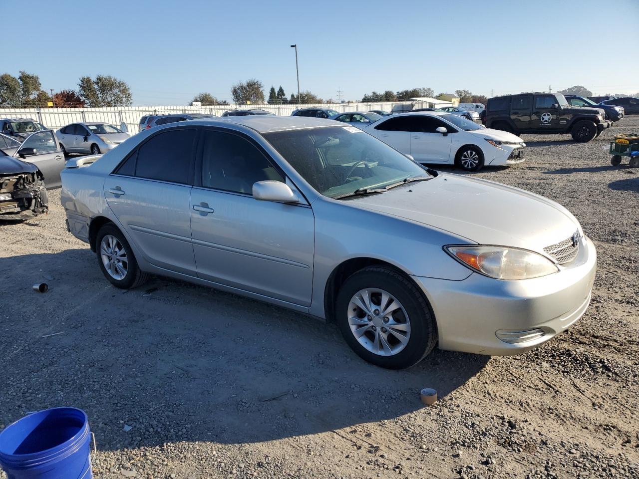 2002 TOYOTA CAMRY