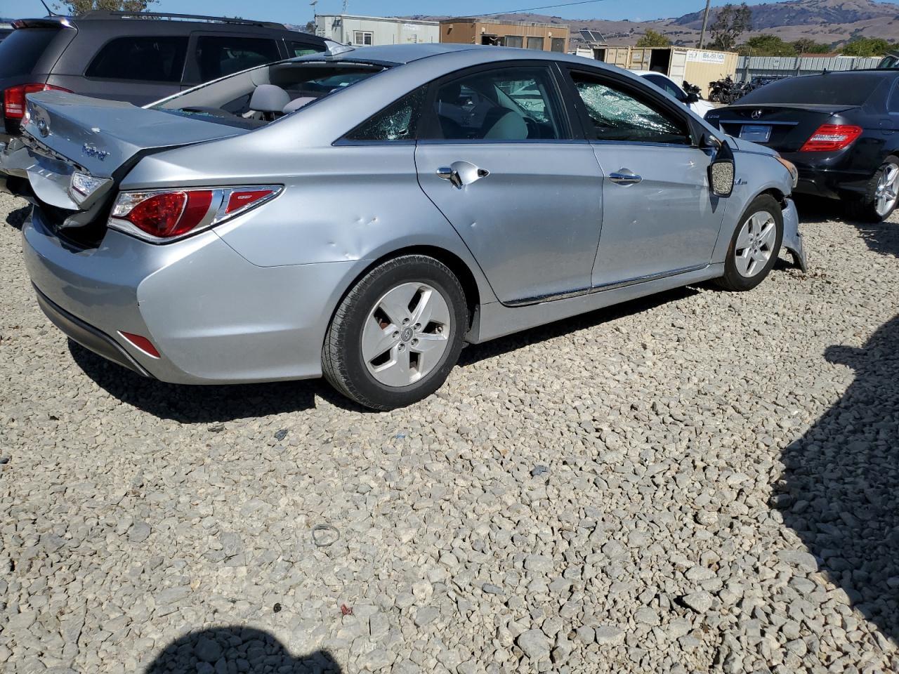 2012 HYUNDAI SONATA