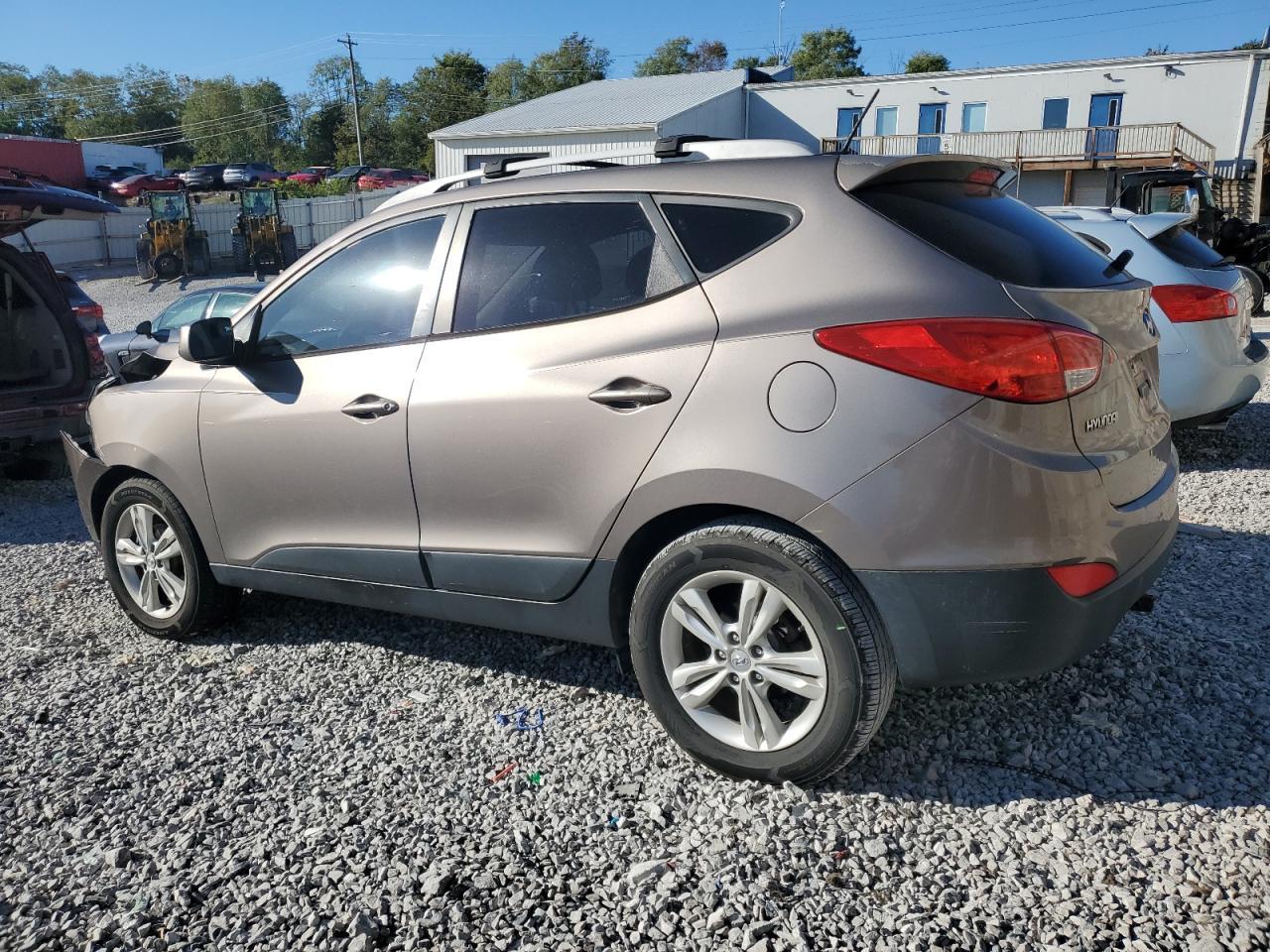 2011 HYUNDAI TUCSON