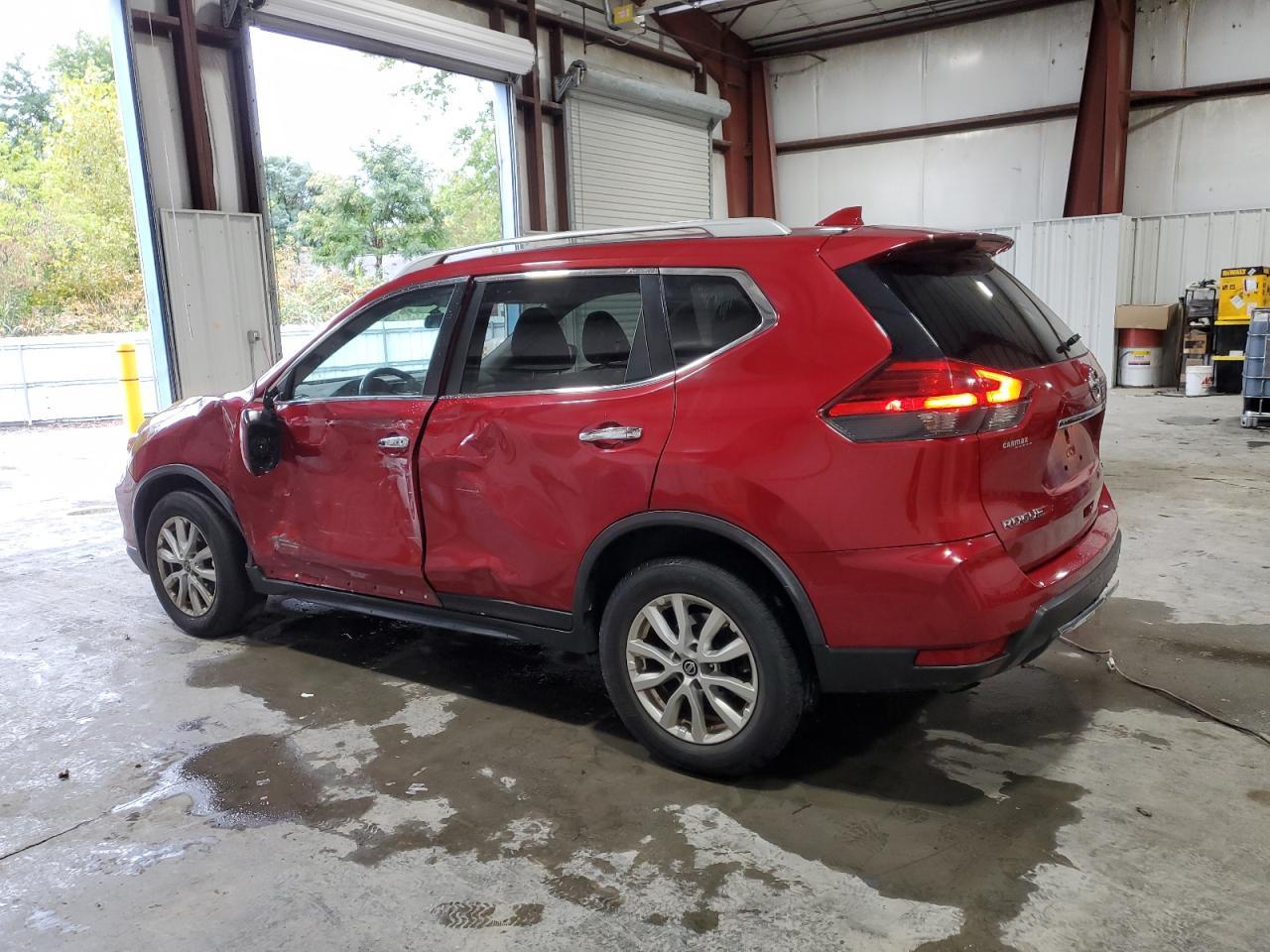 2017 NISSAN ROGUE