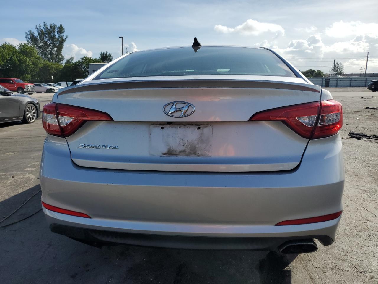 2015 HYUNDAI SONATA