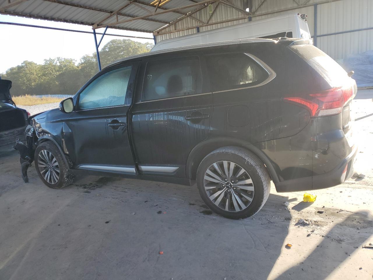 2020 MITSUBISHI outlander
