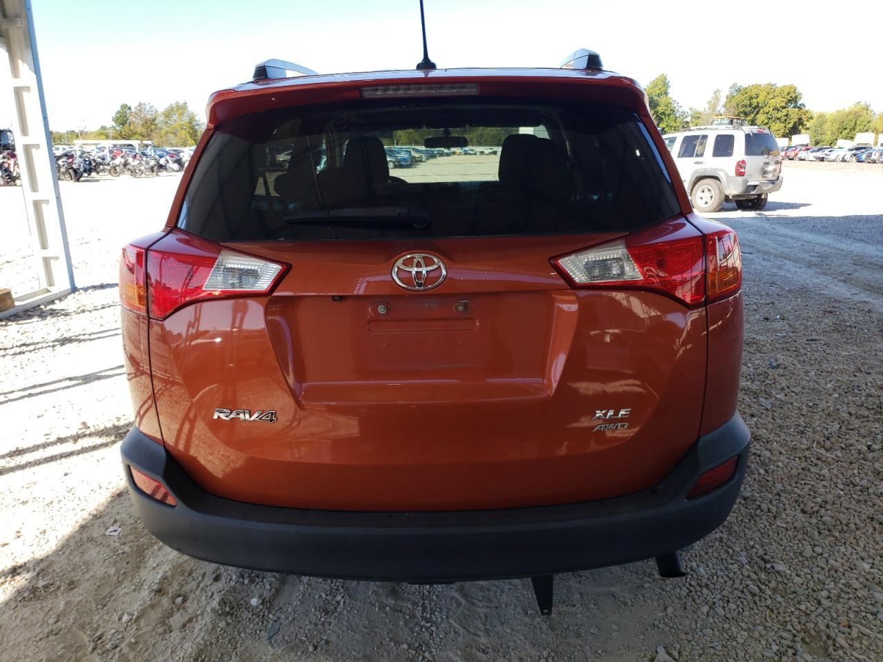 2015 TOYOTA RAV4