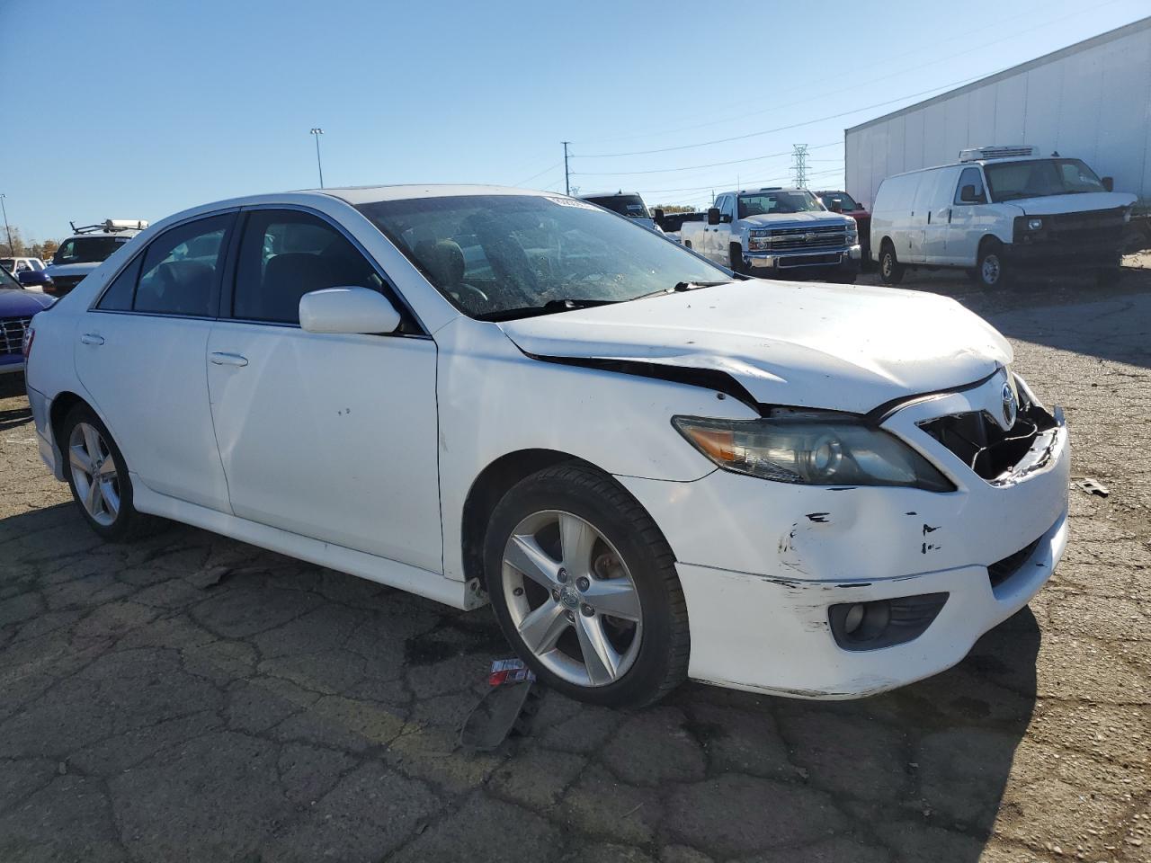 2011 TOYOTA CAMRY