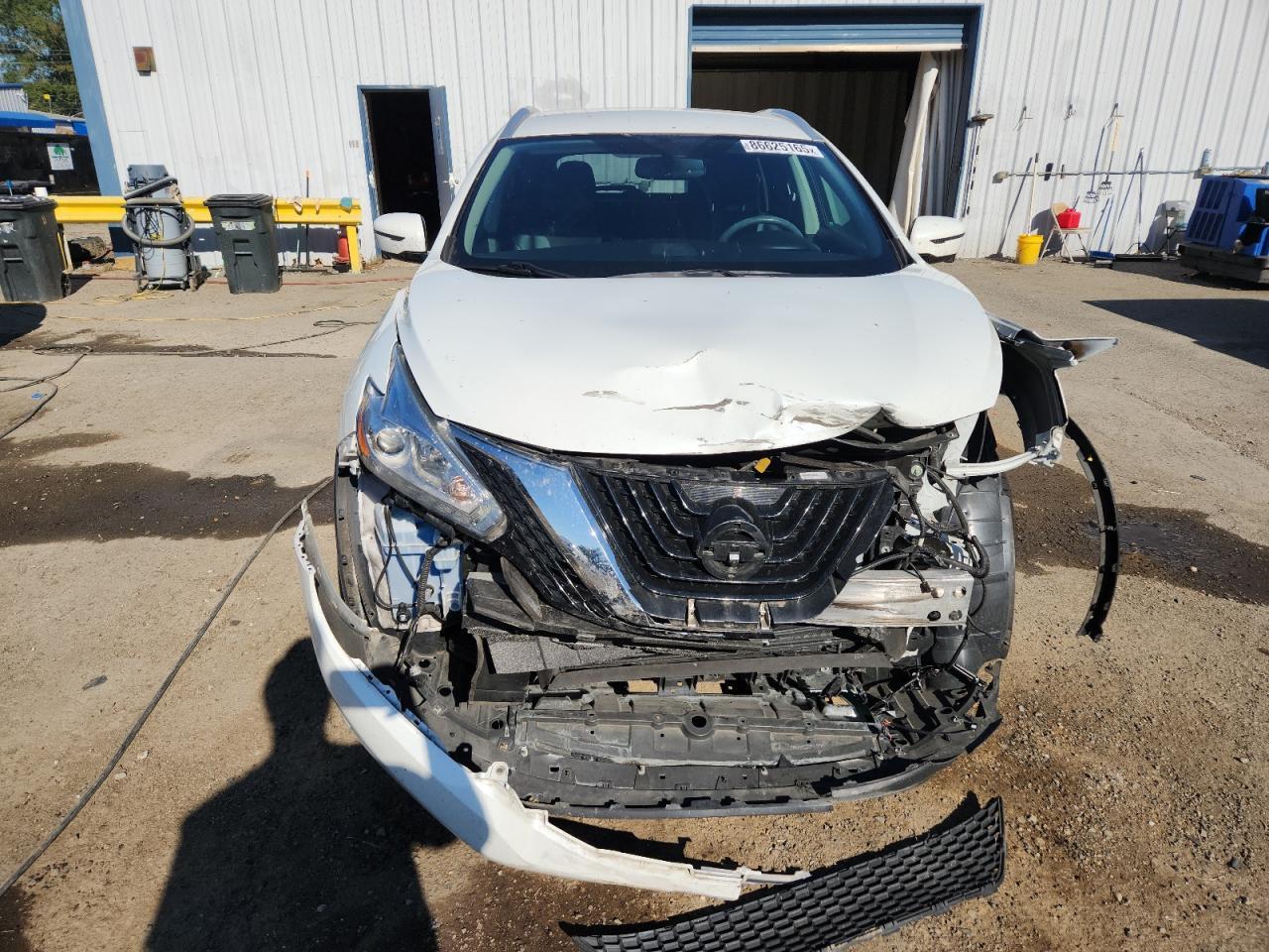 2017 NISSAN MURANO