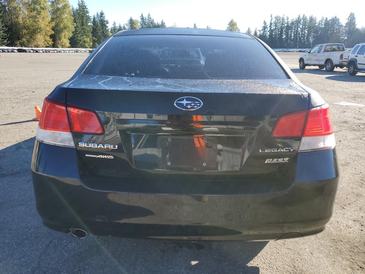 2012 SUBARU Legacy