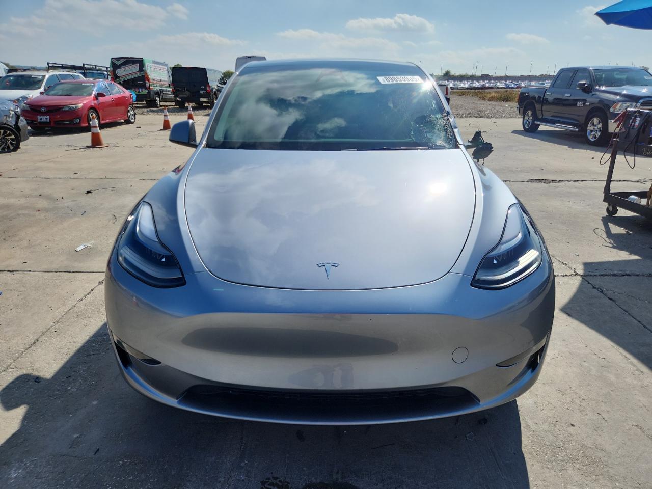 2024 TESLA MODEL Y