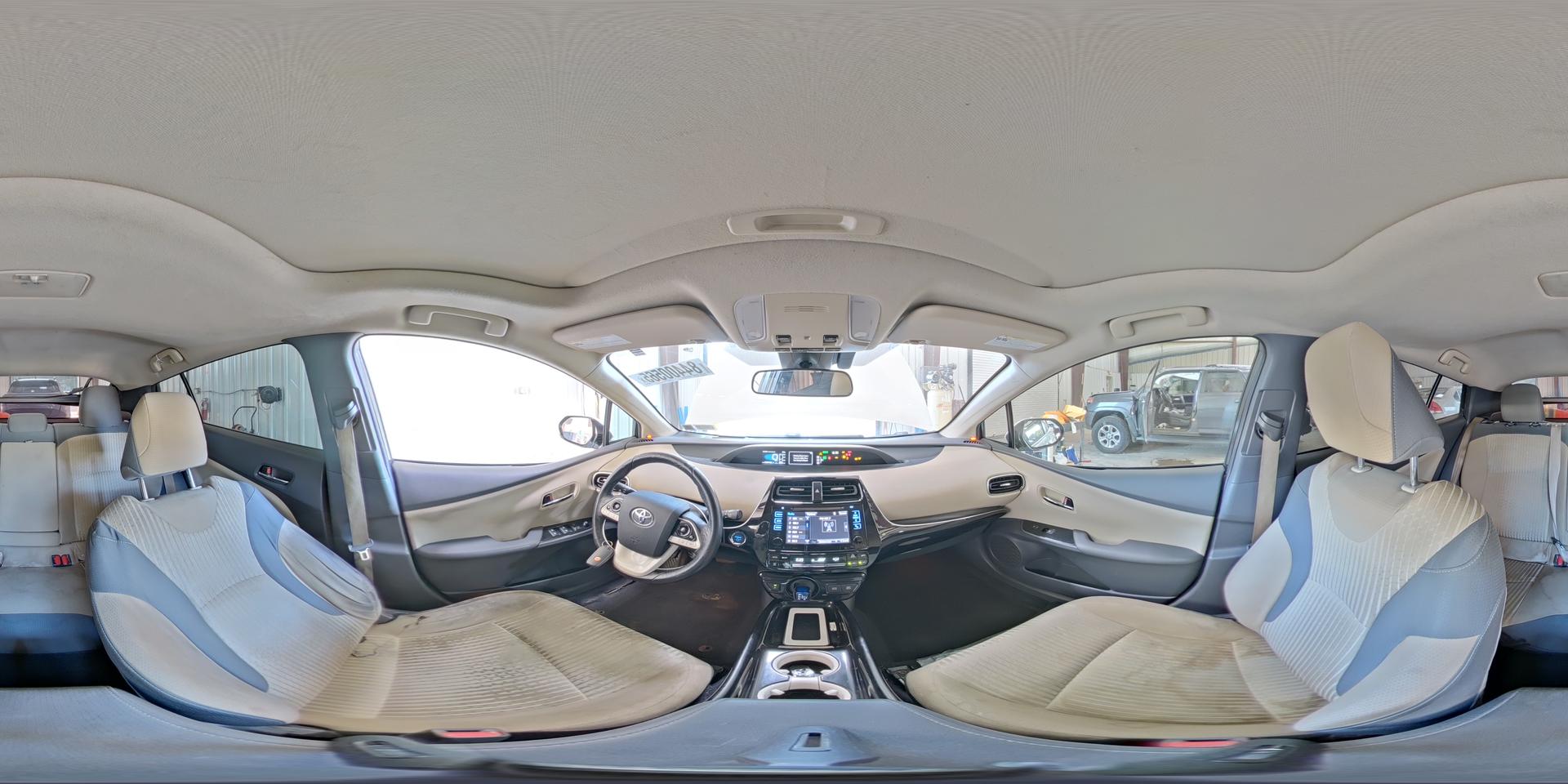 2016 TOYOTA PRIUS