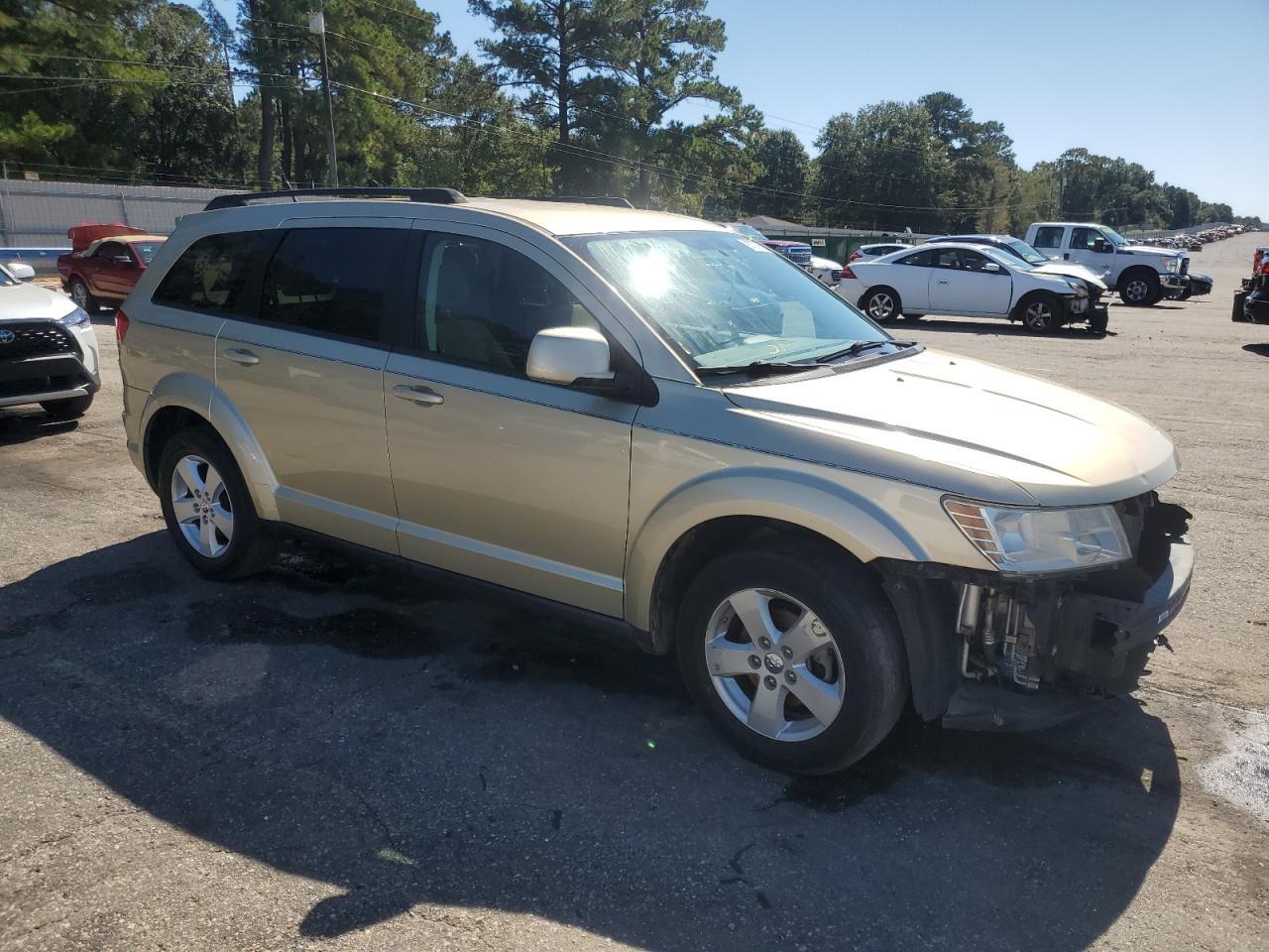 2010 DODGE JOURNEY