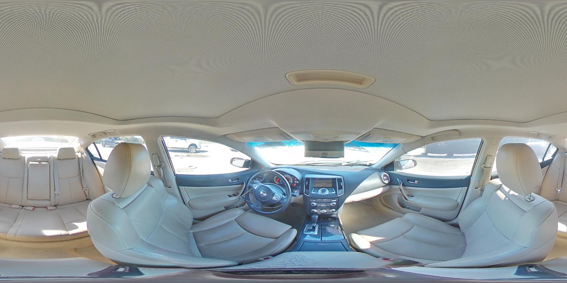 2014 NISSAN Maxima