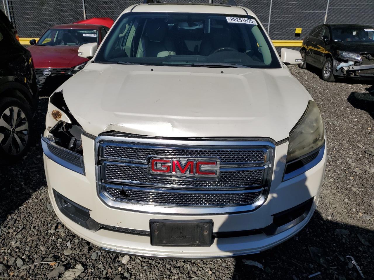 2013 GMC ACADIA