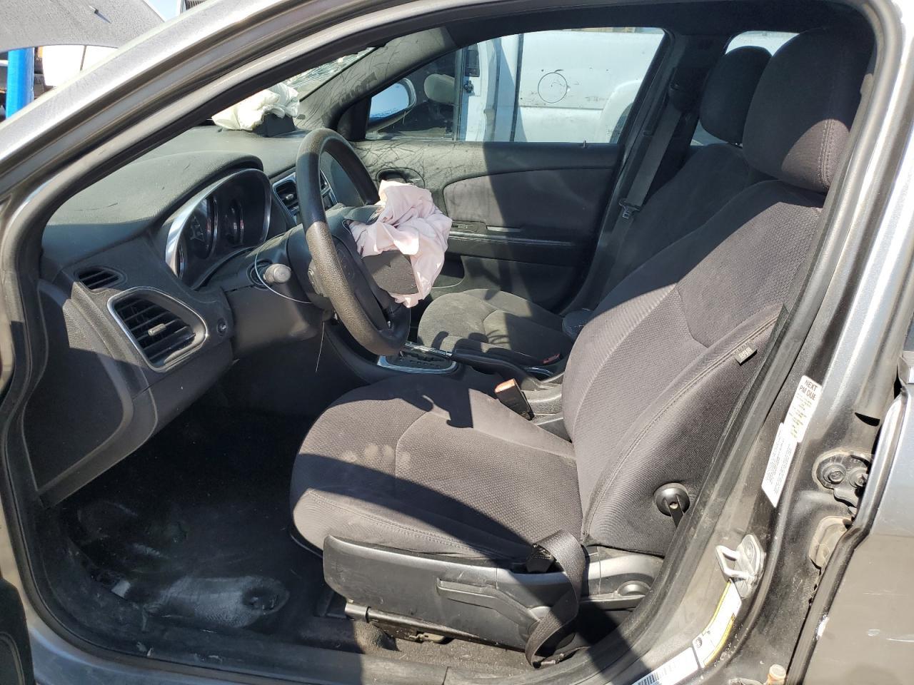 2012 CHRYSLER 200